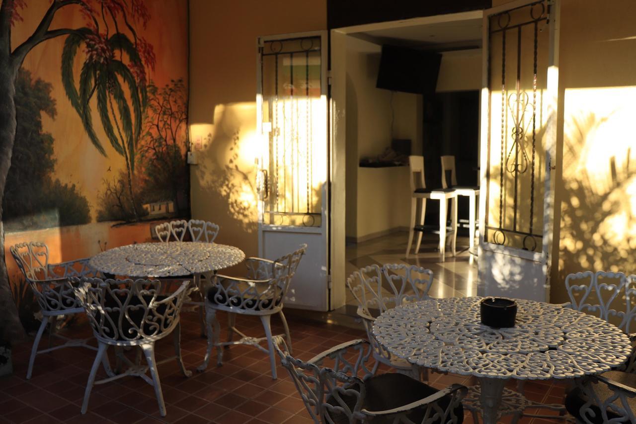 Esmeralda Santo Domingo Exterior foto