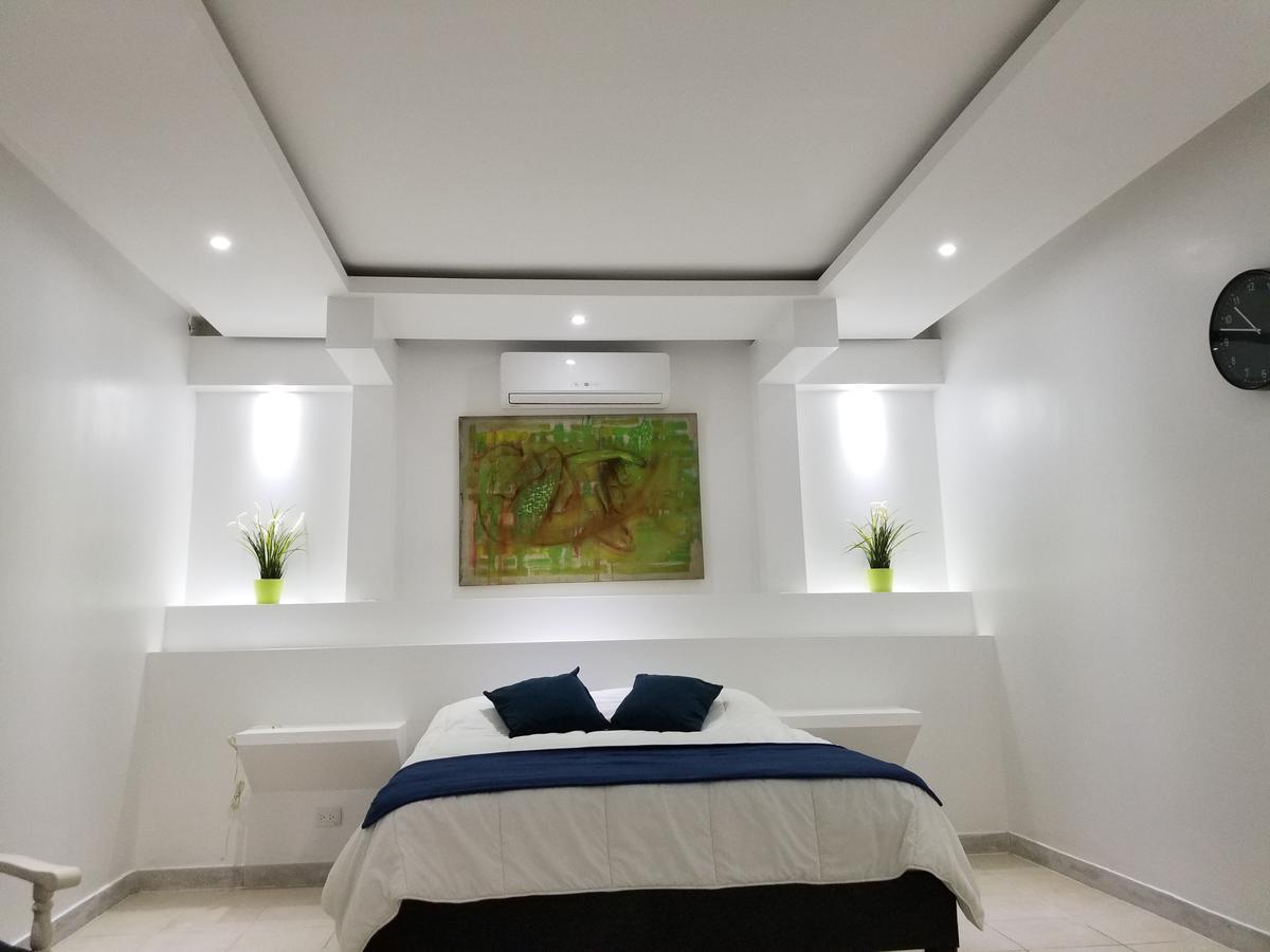 Esmeralda Santo Domingo Exterior foto